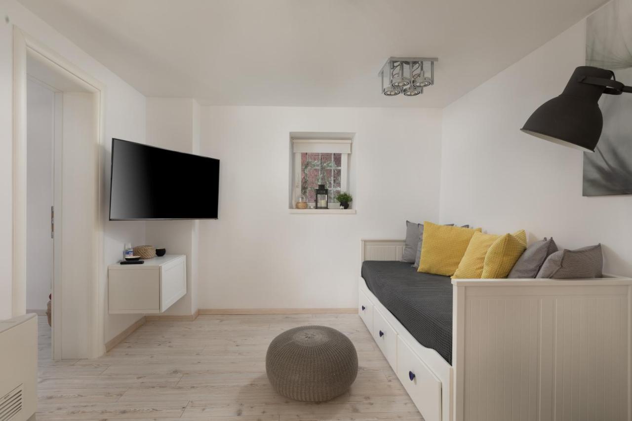 Apartment Coastal Villa Makarska Exterior foto